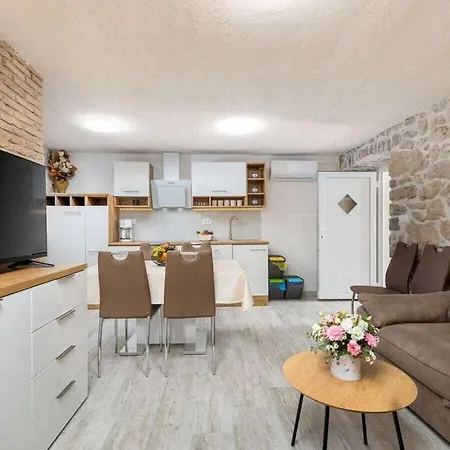 Depicolo Comfortable Holiday Villa *