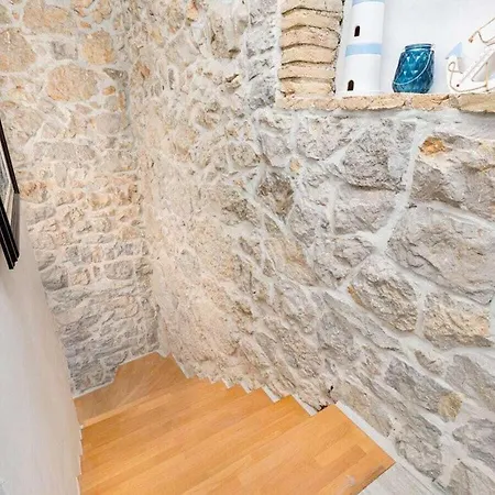 Depicolo Comfortable Holiday * Vrh (Krk)